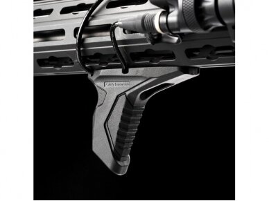 STRIKE INDUSTRIES PRIEKINĖ RANKENA LINK ANGLED HANDSTOP MLOK 1